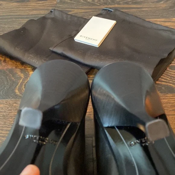 Super cool NIB Givenchy bondage booties - they are gorgeous and super stylish